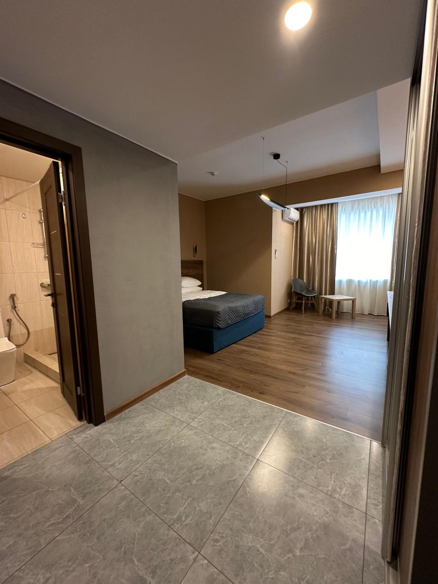 Hotel Gloria Deluxe 보로보예 외부 사진